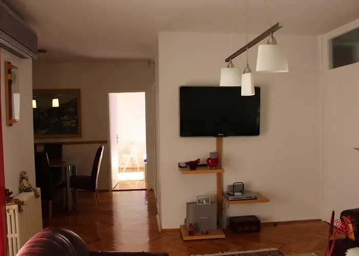 Full View ゲストハウス *