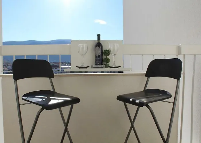 ゲストハウス Full View モスタル