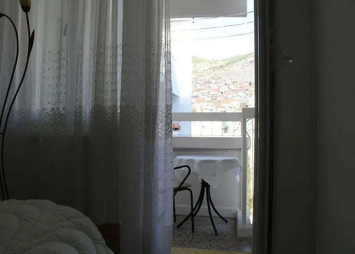 ゲストハウス Full View モスタル